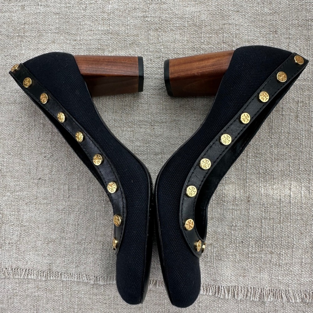 Tory Burch Black Canvas Leather Logo Medallion Block Heel Pumps Womens 6M - Picture 3 of 10